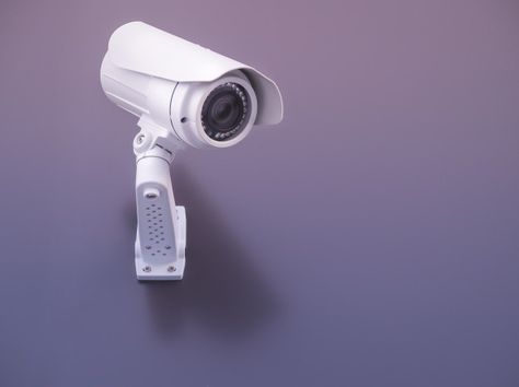 Macro Lens Photography, Cctv Camera Installation, Security Camera Installation, Video Security, Wireless Home Security Systems, Security Equipment, Cctv Security Cameras, Computer Basics, Purple Walls