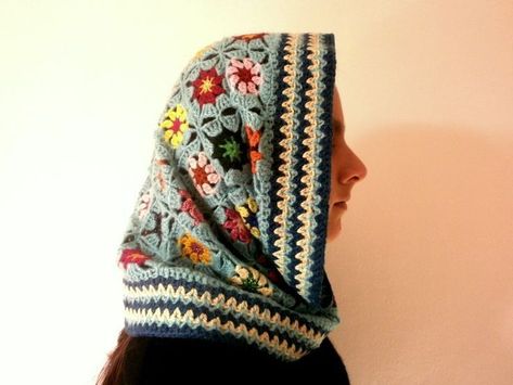 Crochet Granny Square Cowl, Granny Square Snood, Crochet Head Covering, Granny Square Hoodie, Granny Square Scarf Pattern, Crochet Granny Square Scarf, Crochet Snood, Simple Scarf Crochet Pattern, Granny Square Scarf