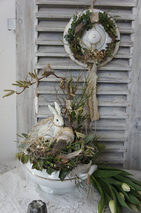 image 0 Diy Spring Wreath, Selling Handmade Items, Easter Decorations Vintage, Easter Decorations Outdoor, The Soup, Easter Decorations Diy Easy, Spring Easter Decor, Easter Table, Easter Diy