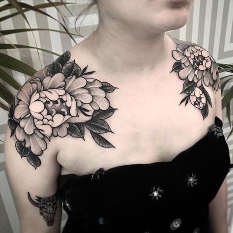 Some cool peonies for Ellie today, thanks for travelling up! #btattooing #blackworkers #tattoosuppliesuk #tttism #tattoodo #totaltattoo… Jack Peppiette, Women's Shoulder Tattoo, Backpiece Tattoo, Chrysanthemum Tattoo, Flower Tattoo Shoulder, Ornamental Tattoo, Chest Piece Tattoos, Peonies Tattoo, Shoulder Tattoos For Women