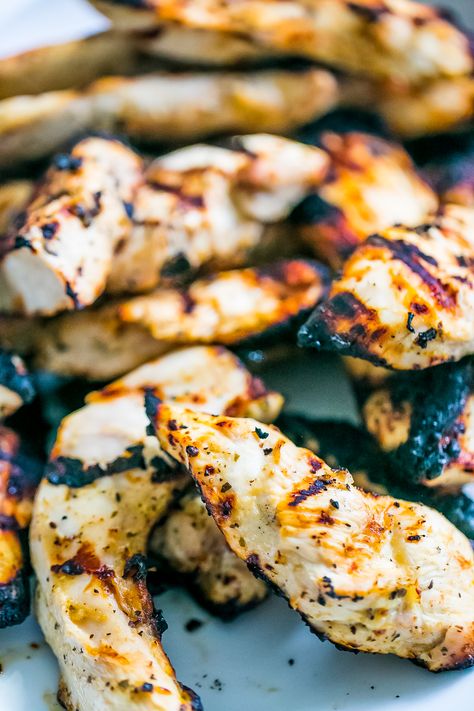 Grilled Chicken Strips {Sweet C's} Grilled Chicken Strips Recipes, Chicken Breast Strips Recipes, Grilled Chicken Strips, Chicken Strip Recipes, Boiled Chicken Breast, Grilled Chicken Breast, Seared Chicken Breast, Easy Grilled Chicken, Easy Chicken Breast