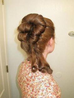 Sandrina - styling natural hair Colonial Hairstyles, 1800s Hairstyles, 18th Century Hairstyles, 18th Century Hair, Historical Hairstyles, Victorian Hairstyles, Hairstyle Names, 18th Century Clothing, 18th Century Fashion