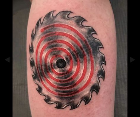 Saw Tattoo Horror, Saw Movie Tattoo Ideas, Saw Tattoo Design, Saw Movie Tattoo, Saw Tattoo Jigsaw, Pendulum Tattoo, Hellraiser Tattoo, Saw Tattoo, Jigsaw Tattoo