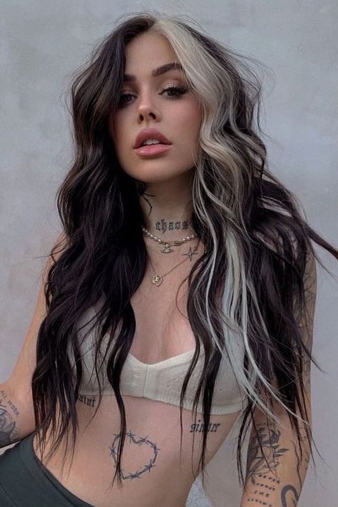 New Hair Color Trends, Pretty Hair Color, Edgy Hair, Hair Dye Colors, Hair Inspiration Color, Hair Inspo Color, Cool Hair Color, Hair Color For Black Hair, Hair Color Trends