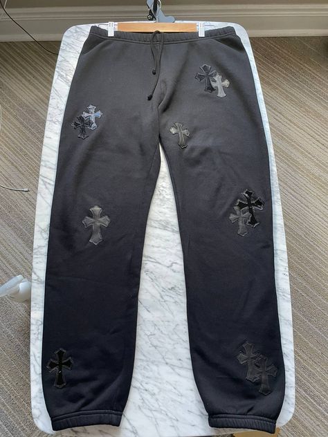 Chrome Hearts Sweatpants, Chrome Hearts Fashion, Patchwork Sweatpants, Leopard Style, Heart Socks, Men's Bottoms, Heart Clothes, Sweat Set, Leopard Fashion