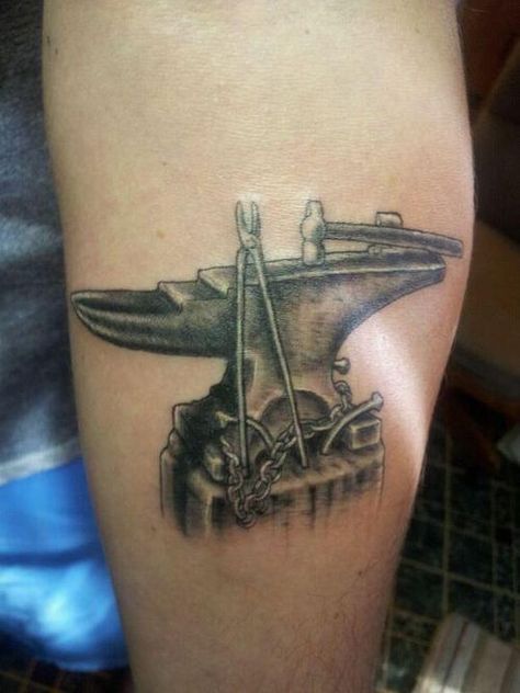 Anvil Tattoos, Blacksmith Tattoo, Welding Tattoo, Star Trek Tattoo, Hammer Tattoo, Good Tattoo, Blacksmithing Ideas, Clover Tattoos, Western Tattoos