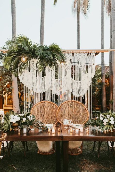 Spanish Style San Clemente Wedding at Casa Romantica Spanish Style Weddings, Spanish Style Wedding, San Clemente Wedding, Beach Wedding Reception, Tropical Beach Wedding, Boho Beach Wedding, Beach Wedding Favors, Wedding Boho, Sweetheart Table