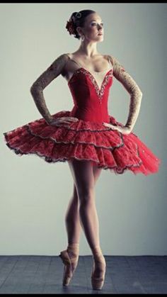 Ballet Pictures, Ballet Russe, Red Tutu, Tutu Ballet, Ballet Beauty, Ballerina Tutu, Ballet Poses, Ballet Style, Ballet Photos