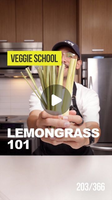 Michael Tchao | LEMONGRASS 101 [👇🏼RECIPE]   Lemon grass is an aromatic herb that adds a zesty, citrusy punch to your dishes! Perfect for soups, stews, and... | Instagram Lemon Grass Recipes, Mealprep Recipe, Lemon Grass Chicken, Lemongrass Recipes, Marinade Chicken, Pan Fry, Low Sodium Soy Sauce, Soups Stews, Aromatic Herbs