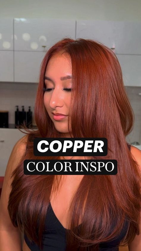 Dare to Differ: Unique Two-Tone Hairstyle Ideas for Unconventional Flair Dark Ginger Hair, Copper Brown Hair, Copper Hair Dark, Red Copper Hair Color, Haircut Selfie, Photo Hijab, Copper Red Hair, Rambut Brunette, Red Hair Inspo