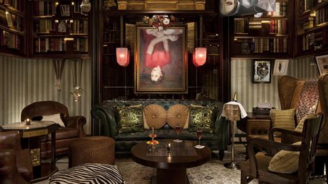 Shanghai's heydays were recreated in a number of venues, ideal for parties and entertainment. 1930 Interior Design, Shanghai Aesthetic, Shanghai Travel Guide, History Room, Shanghai Night, Shanghai Travel, London Restaurant, Peninsula Hotel, Old Shanghai