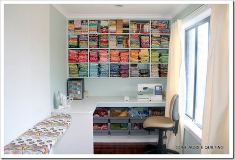 quilting craft room organization | so pretty of course not check out these lovely rooms for a bit of ... Sewing Room Layout, Small Sewing Rooms, Sewing Room Inspiration, Sewing Room Storage, Sewing Spaces, Sewing Room Design, Space Fabric, Dream Craft Room, Sewing Room Organization