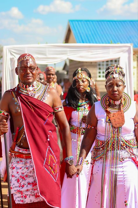 Maasai Traditional Attire, Kenyan Cultural Wear, Masai Dress Designs, Kenyan Wedding Dress, Kenyan Traditional Attire, Maasai Dress Designs, Kikuyu Traditional Attire, Kenyan Dress, Kenyan Clothing