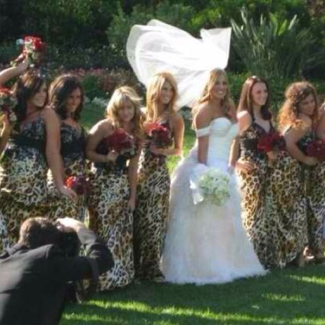 My best friends wedding #leopard LEOPARD PRINT WEDDING THEME, SO DIFFERENT Cheetah Wedding Theme, Cheetah Wedding, Animal Print Wedding, Leopard Print Wedding, Leopard Wedding, Printed Bridesmaid Dresses, Leopard Flower, Zoo Wedding, Bella Wedding