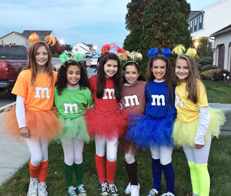 DIY M&M costume M M Costume Diy, M And M, Costume Diy, Costume Ideas, Halloween, Blue