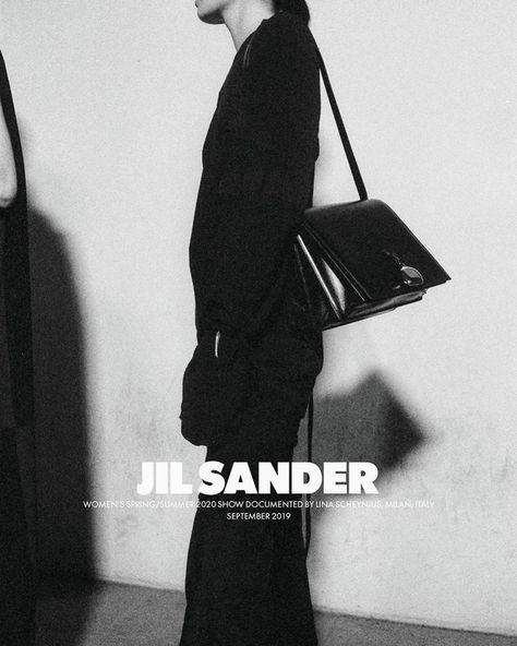 Jill Sander, Jil Sander Bag, Jil Sanders, Campaign Shoot, Fashion Gone Rouge, Fall Forward, Fashion Campaign, Bags Ideas, Campaign Fashion