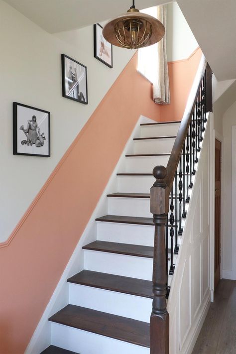 Lick's Colour Trends Predictions 2024 - Palette Of The Year | Lick Hallway Colour Schemes, Hall Ways Ideas, Fresh Room, Painted Staircases, Hallway Colours, Entry Stairs, Dining Room Wallpaper, Staircase Makeover, Colour Trends