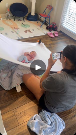 3M views · 277K reactions | Watch me save $400 and do my newborns photoshoot myself . 👶🏽📸

Not even gonna lie.. most of the pictures from Alijahs newborn photoshoot are still sitting on a flash drive tucked away! Since having kids, I’ve become quite the diy girly. I had to get a little creative , The backdrop and clips are from my @dfwballoondecor supplies . 

#diynewbornphotos #newbornphotography #boymom
#newborn #diymomma | Aasha | _aashaa13 · Original audio Newborn Photoshoot Ideas Girly, Diy Newborn Photography, Baby Poses, Newborn Poses, Photoshoot Props, Educational Games For Kids, Blonde Hair Looks, Photography Lessons, Newborn Photoshoot