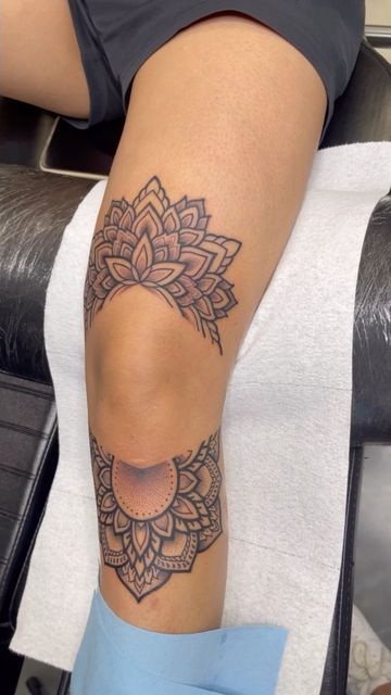 Josiah Quintana on Instagram: "Ornamental/dot work : Knee piece above and below I tagged some of the most supportive tattoo friends and clients in this post. If you repost thank you from bottom if my heart 🫶🏾" Mandala Knee Tattoos Women, Knee Mandala Tattoos, Mendala Tattoo, Knee Cap Tattoos Women, Above The Knee Tattoos, Tattoo Above Knee, Above The Knee Tattoo, Above Knee Tattoo, Knee Cap