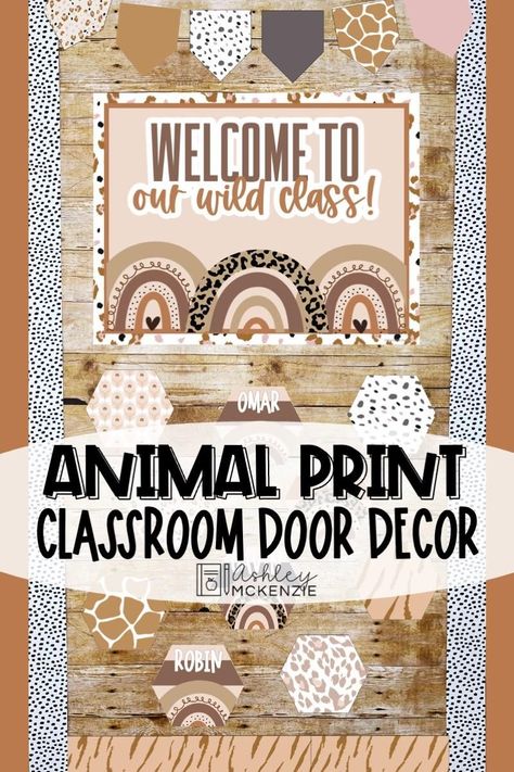 Giraffe Classroom Decorations, Coastal Classroom Decor, Modern Tropical Classroom, Coastal Classroom, Animal Print Classroom, Tropical Classroom Decor, Daycare Room Ideas, Safari Classroom, Tropical Classroom