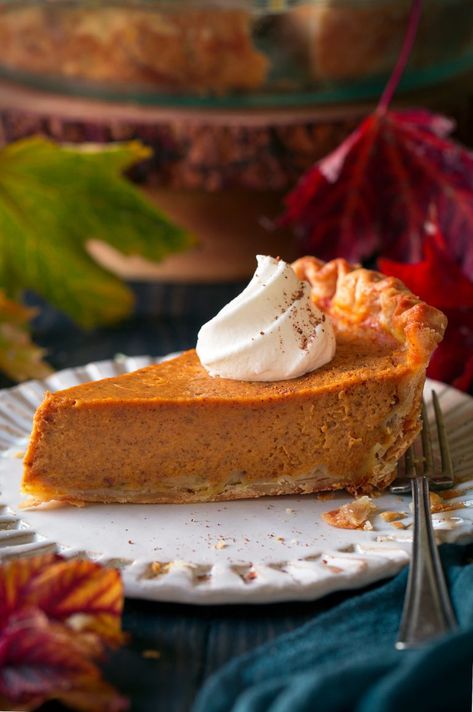 Perfect Pumpkin Pie - Cooking Classy Pumpkin Pie Aesthetic, Pumpkin Pie Drawing, Fresh Pumpkin Pie Recipe, Easy Pumpkin Pie Recipe, Pumpkin Tart, Pumpkin Pie From Scratch, Classic Pumpkin Pie Recipe, Fresh Pumpkin Pie, Best Pumpkin Pie Recipe