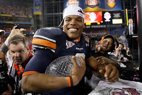 Cam Newton Auburn, Cam Newton Panthers, Auburn Tigers Football, Football Playoffs, Auburn Football, Cam Newton, Youth Football, American Football Players, Student Athlete