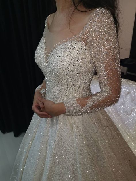 Swarovski Wedding Dress, Lebanese Wedding Dress, Vows Examples, Glittery Wedding Dress, Wedding Dress With Long Train, Dress With Long Train, Crystal Wedding Dresses, Lebanese Wedding, Embellished Wedding Dress