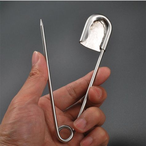 Cheap Pins & Pincushions, Buy Quality Home & Garden Directly from China Suppliers:7pcs Safety Pins Extra Large Pins Stainless Steel Clasp for Scarf Blankets Skirts Kilts Knitted Fabric Crafts Enjoy ✓Free Shipping Worldwide! ✓Limited Time Sale ✓Easy Return. Large Safety Pin, Fabric Crafts Diy, Safety Pins, Sewing Tools, Sewing Notions, Safety Pin, Kilt, Pin Cushions, Fabric Crafts