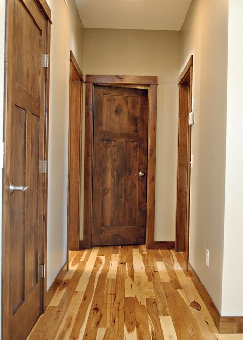 Simple door trim, build this in cherry, slightly arch top with returns Craftsman Interior Door, Knotty Alder Interior Doors, Craftsman Interior Doors, Doors And Trim, Alder Doors, Knotty Alder Doors, Wood Baseboard, Rustic Doors Interior, Baseboard Styles