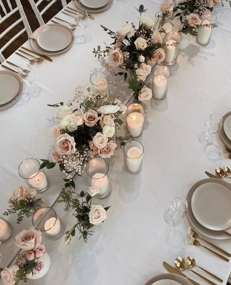 Tied Wedding Napkins, Soft Romantic Wedding Decor, Newlyweds Table Decor Wedding, Dusty Rose Wedding Table Settings, Champagne Flower Arrangements, Dusty Rose Sage Green Wedding, Pink And White Table Decor, Pink Wedding Table Settings, Blush Wedding Table Setting