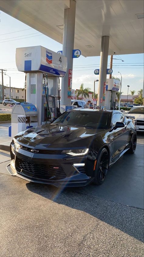 Black Camero Cars, Blacked Out Cars, Black Camaro, Cars Tattoo, Camaro 2ss, Aesthetic Cars, Cars Aesthetic, Camaro Car, New Luxury Cars