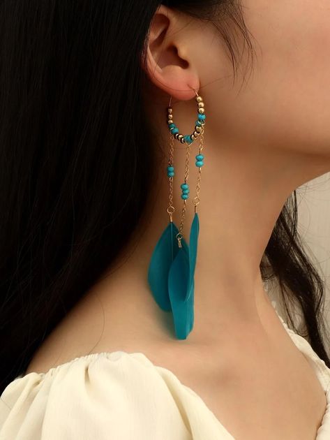 Feather Drop Earrings | SHEIN USA Hair Styles With Beads, Diy Feather Earrings, Feather Earrings Diy, Women Hair Styles, Feather Hair Accessories, Hair Twists, Diy Earrings Easy, Peacock Feather Earrings, Peacock Jewelry