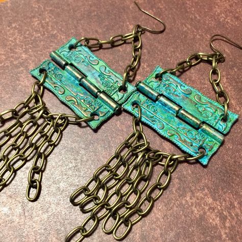 Handmade Upcycled Verdigris Patina Repurposed Chain Dangle Earrings I’ve Given These Focals A Distressed Mottled Verdigris Patina And Added Chain Dangles At The Bottom. The Focals Are Hinges Meant To Be Used On Miniature Decorative Furniture. - Reimagined Into Something New! About 4” Long Upcycle Jewelry, 2024 Creative, Jewelry Upcycle, Beading Necklaces, Repurposed Junk, Handmade Turquoise Earrings, Key Crafts, Lampwork Bead Earrings, Apocalyptic Clothing