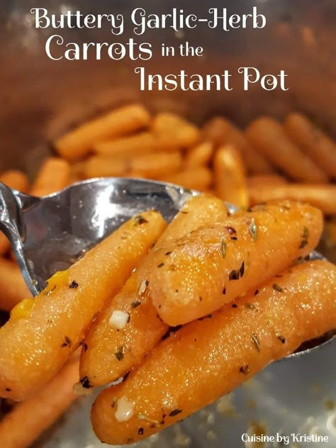 Baby Carrot Crock Pot Recipe, Carrots Side Dish Instant Pot, Cooked Carrots Instant Pot, Instant Pot Parsnips, Carrot Recipes Instant Pot, Ip Carrots, Baby Carrots Crock Pot, Instant Pot Side Dish Recipes, Carrots Instapot