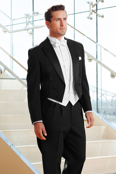 Classic Peak Fulldress Traditional Fit Tuxedo | Jim's Formal Wear White Tuxedo Wedding, Black Tuxedo Wedding, Groomsmen Tuxedos, White Tux, Black Suit Wedding, Black And White Tuxedo, White Jeans Men, Tail Dress, Groom Tuxedo