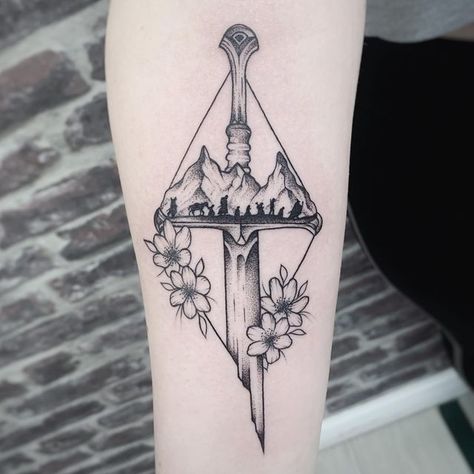 Hobbit Tattoo, Tolkien Tattoo, Lotr Tattoo, Rings Tattoo, Blade Tattoo, Lord Of The Rings Tattoo, Fantasy Tattoos, Tattoo Graphic, Ring Tattoos