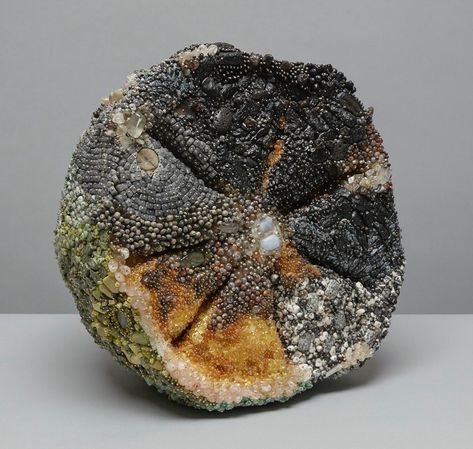 #MKGWatchlist: Check out these new Kathleen Ryan "bad fruit" sculptures at François Ghebaly! Although they look moldy and rotten, they are actually made of semi precious stones.   Kathleen Ryan, "Bad Lemon (Waning Moon)" (2020) & "Bad Melon (Baby Chunk)" (2020)  #FriezeNY #FriezeVR #mkgart #mkgartmanagement #kathleenryan #francoisghebaly #sculpture Rotting Fruit, Bad Fruit, Kathleen Ryan, Decay Art, Fruit Sculptures, Waning Moon, Houston Art, Restaurants In Paris, Growth And Decay