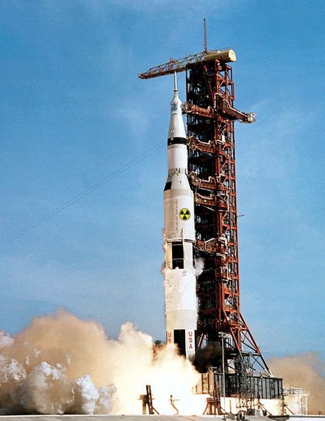 Why Not Just Dispose Of Nuclear Waste In The Sun? | Popular Science Apollo 11 Launch, Apollo Space Program, Nasa Space Program, Nasa History, Apollo 13, Apollo Program, Apollo Missions, Space Race, Space Center