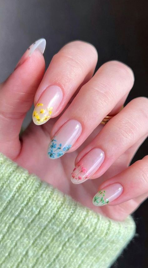 spring nails colors, spring nails ideas, classy spring nail designs, spring nails short, spring nails Acrylic, spring nail designs for short nails, spring nails 2023, cute spring nails 2023, pastel nails, floral nails Spring Orange, Flower Tips, Nails Floral, Spring Dance, Spring Break Nails, Spring Yellow, Floral Nail Designs, Broken Nails, Cute Spring Nails