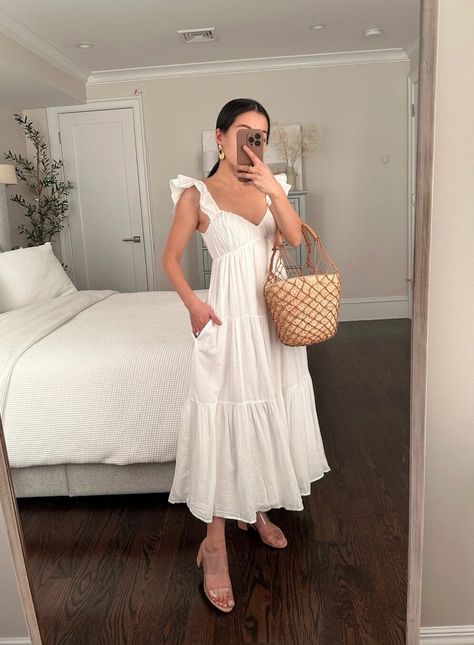 Long Summer Dress Outfits, White Dress Outfit, Cute White Dress, Maxi Dress Outfit, Long Dress Casual, Summer Dress Outfits, Long Summer Dresses, White Dress Summer, Vacation Dresses