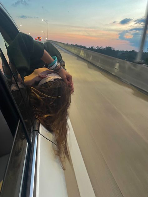 Hands Out Sunroof Aesthetic, Sticking Head Out Car Window Aesthetic, Head Out The Car Window Aesthetic, Hand Out Of Car Window Aesthetic, Head Out Of Car Window, Head Out Of Car Window Aesthetic, Friends Photo Ideas, Champagne Coast, Summer Fling