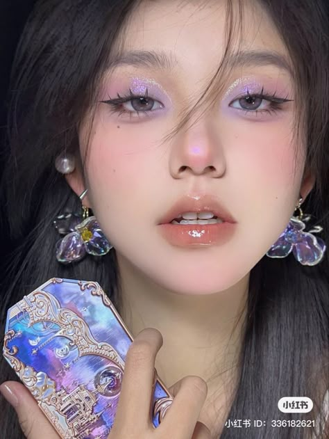 Mermaid Eye Makeup, Unlucky Morpheus, Moonlight Mermaid, Dreamy Jewelry, Purple Eyeshadow Looks, Purple Makeup Looks, Sky Castle, Pastel Makeup, Flower Knows