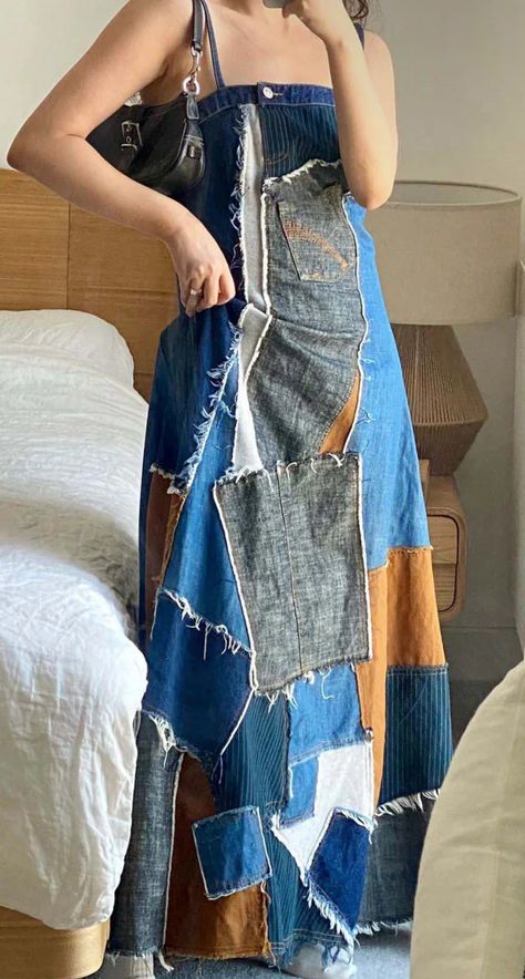 Denim Gown, Denim Patchwork Dress, Design Your Own Clothes, Patchwork Denim Skirt, Creative Clothes, Repurposed Clothing, Denim Ideas, Denim Crafts, Classy Dress Outfits