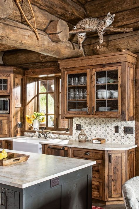 Log Cabin Kitchens, Log Home Kitchen, Log Cabin Kitchen, Log Home Kitchens, Log Home Ideas, Cabin Remodel, Log Cabin Ideas, Rustic Kitchens, Diy Rustic Home