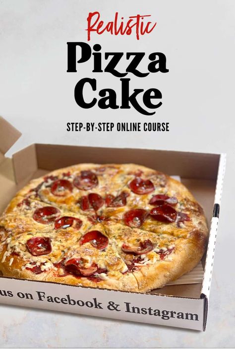 Cake Looks Like Pizza, Pizza Birthday Cake Ideas, Fruit Pizza Birthday Cake, Cake That Looks Like Pizza, 40 Bday Cake, Cake That Looks Like Food, Cakes That Look Like Real Things, Pizza Cake Design, Pizza Cake Ideas