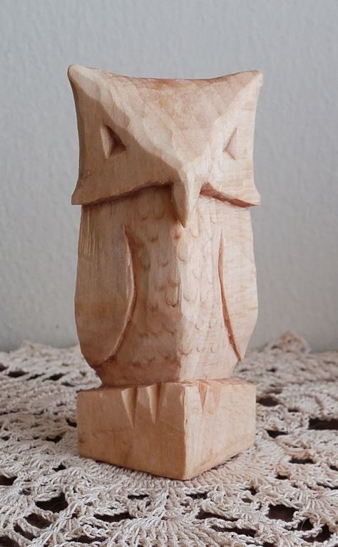 "5-Minute" Owl Eagle Wood Carving, Whittling Patterns, Unique Wood Carving, Whittling Projects, Wood Carving Faces, Simple Wood Carving, Wood Carving For Beginners, Wood Owls, Bird Carving