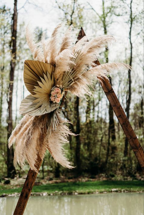 Boho Arches For Weddings, Boho Arch Decor, Boho Arbor Floral Arrangement, Pampas Grass Floral Arrangements For Arch, Dried Flower Arrangements Wedding Arch, Boho Wedding Altar, Boho Pampas Grass Wedding Arch Arrangement, Dried Palm Leaves Wedding Arch, Birch Wedding Decor