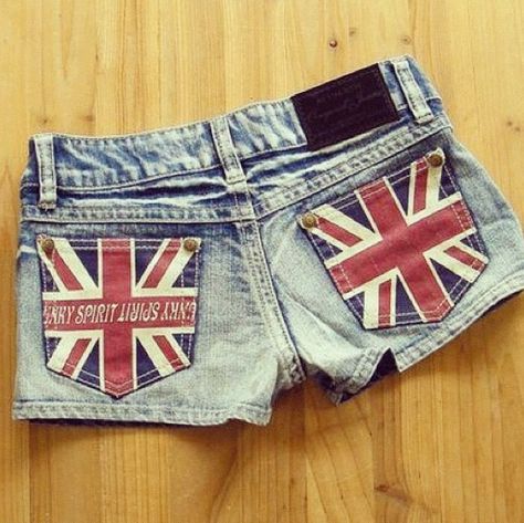 British Flag, Union Jack, Cute Shorts, About Fashion, Dream Clothes, Fashion Killa, Cute Casual Outfits, Pretty Outfits, Stockholm