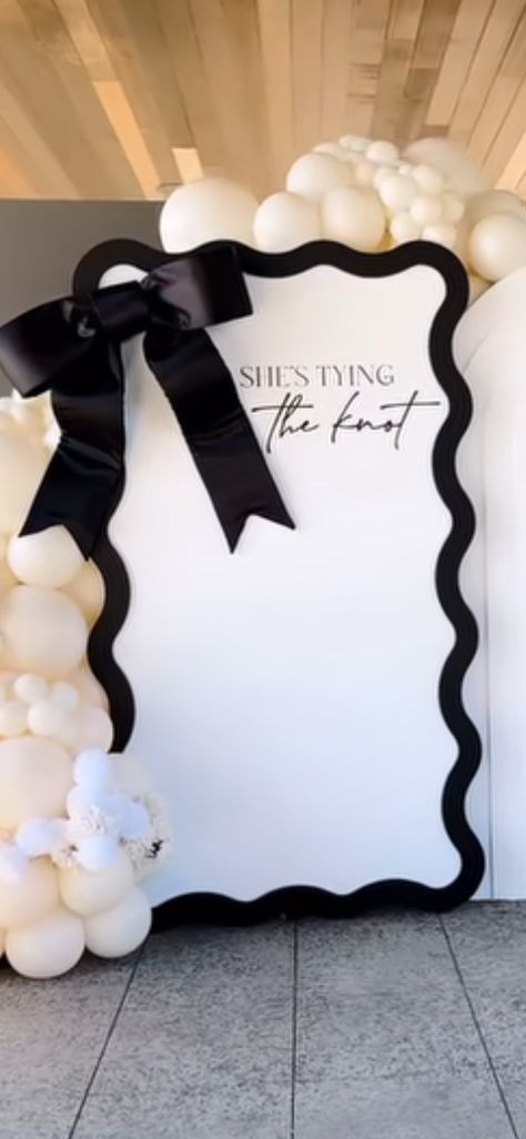 Black And White Wedding Balloons, Black And White Bow Theme Party, Red Black And White Bachelorette Party, Black Bow Engagement Party, Black Themed Bridal Shower Party Ideas, Bachelorette Party Ideas Black And White, Wedding Shower Black And White, White And Black Engagement Party, Black Bow Bridal Shower Theme