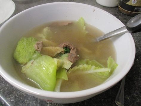 Beef Lauya Recipe Lauya Recipe, Spanish Soup Recipes, Miracle Soup, Recipe Filipino Food, Spanish Soup, Beef Shank, Filipino Dishes, Types Of Vegetables, Filipino Food